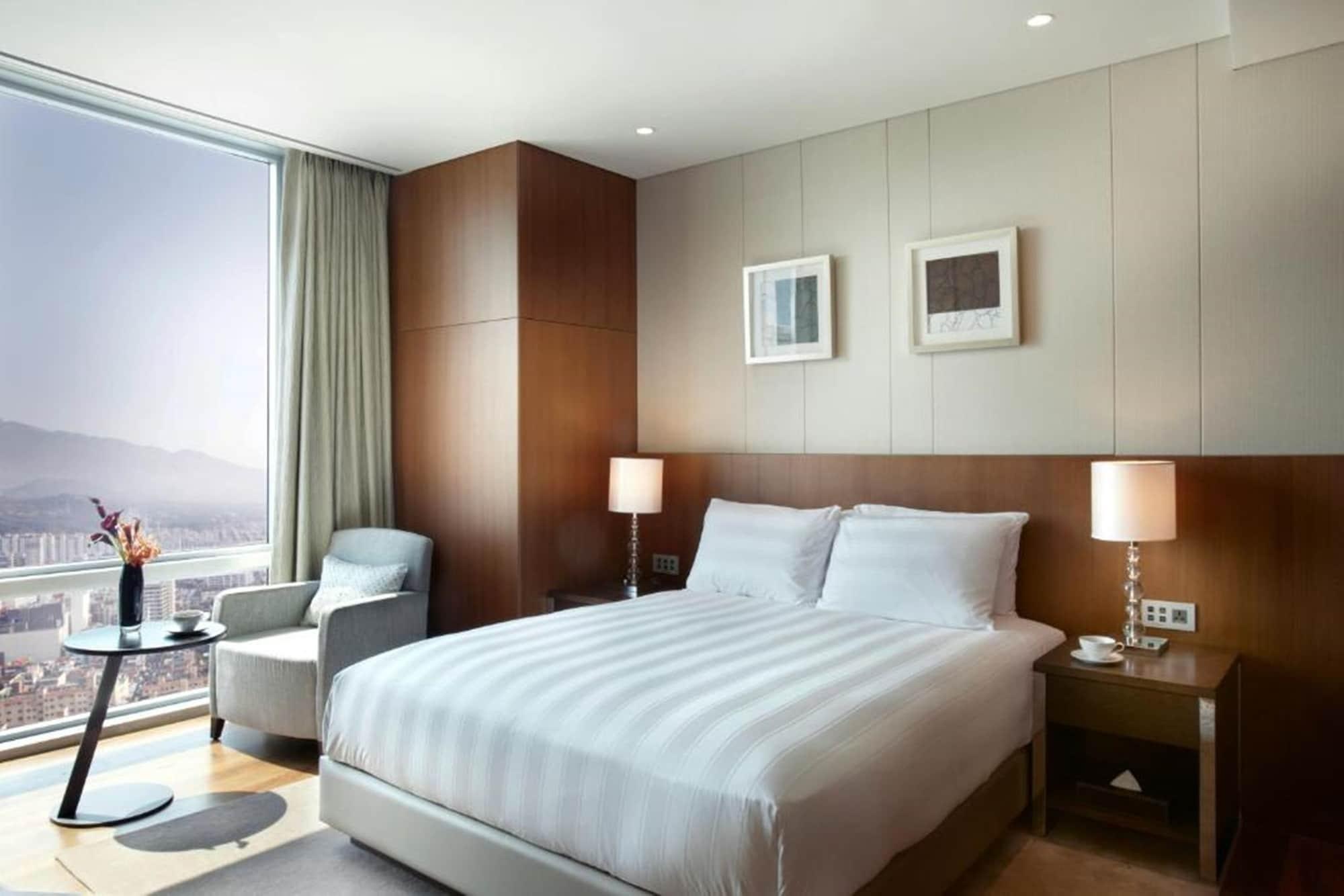 Lotte City Hotel Чеджудо Экстерьер фото