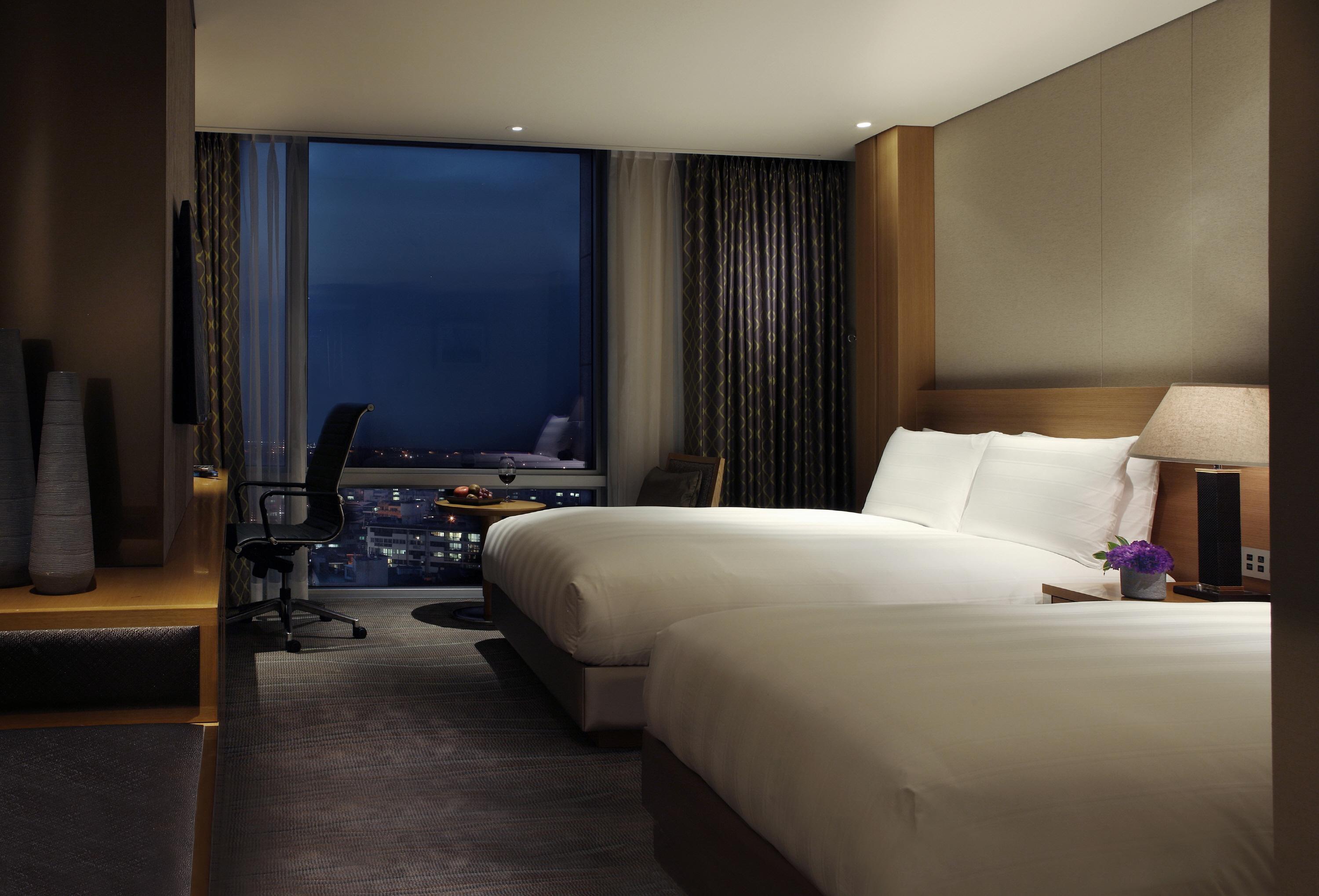 Lotte City Hotel Чеджудо Экстерьер фото