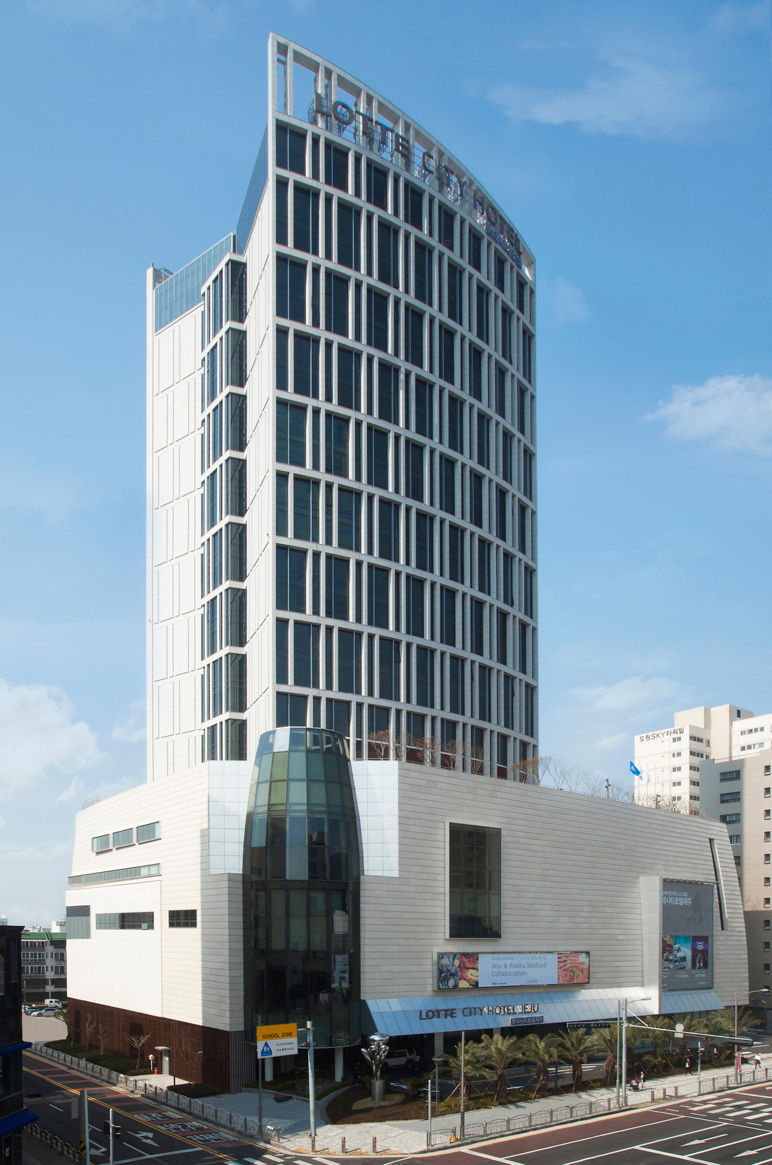 Lotte City Hotel Чеджудо Экстерьер фото