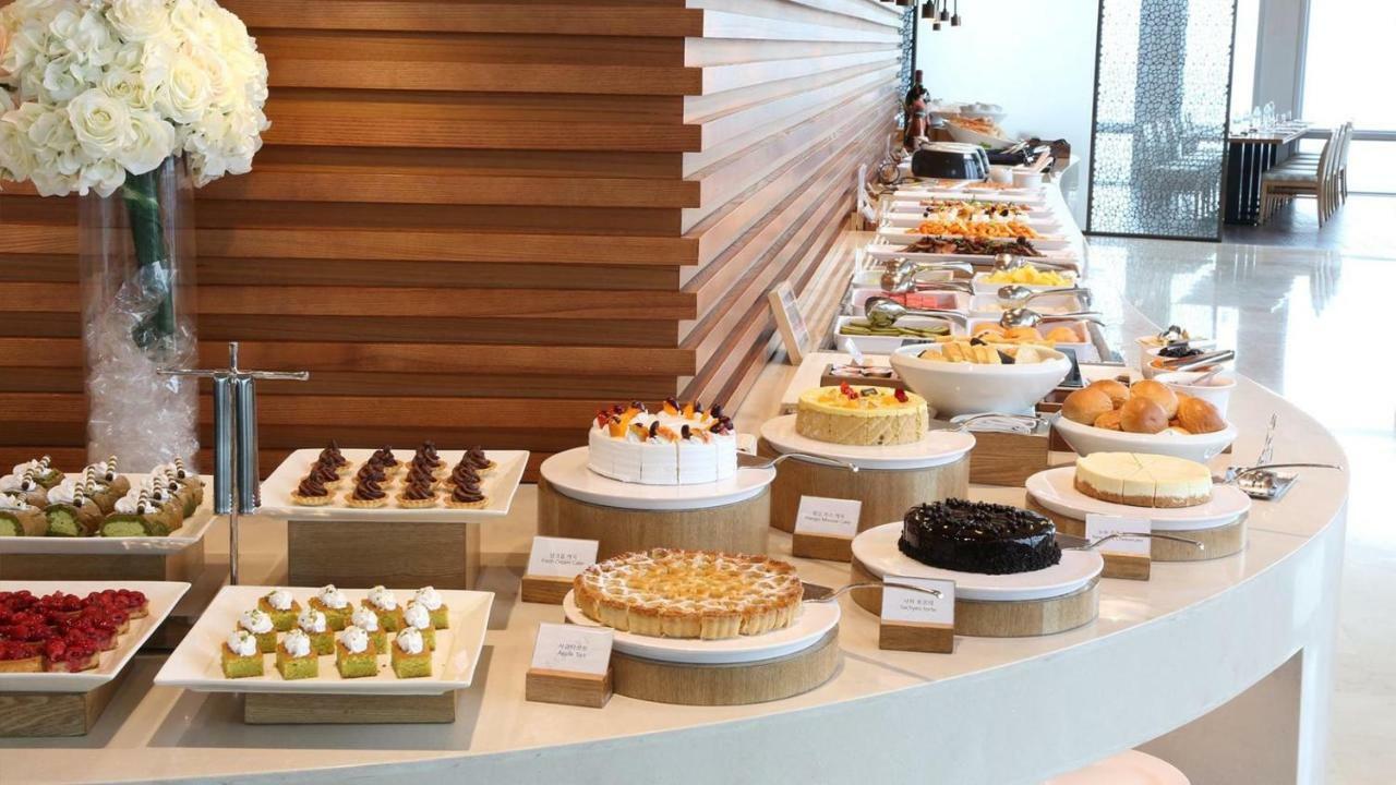 Lotte City Hotel Чеджудо Экстерьер фото